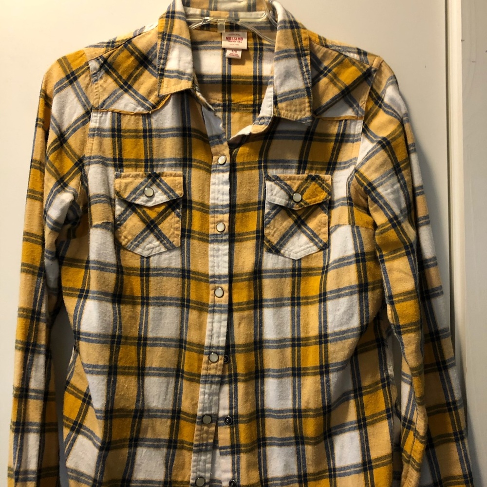 Snap button down